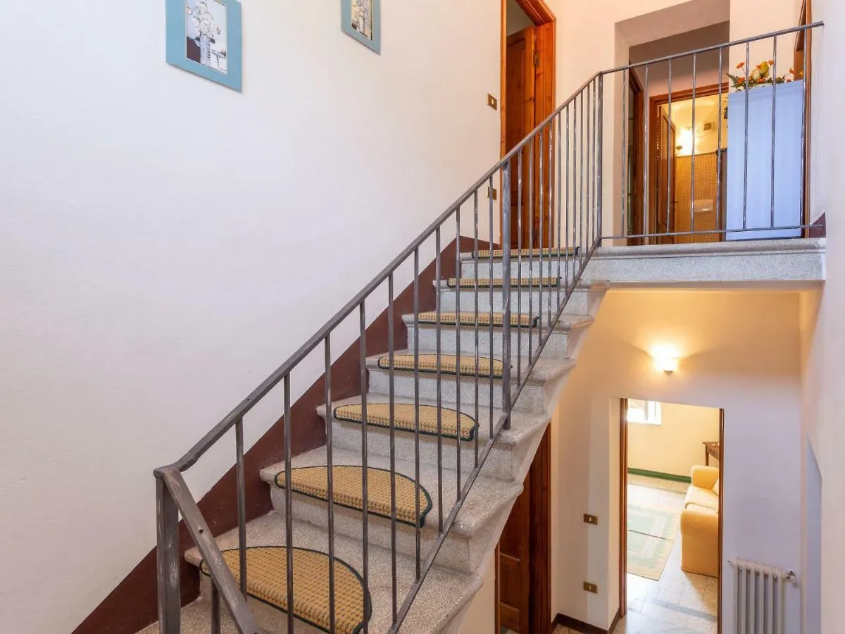 Holiday Home Dante 1 By Interhome 0*, Mastiano